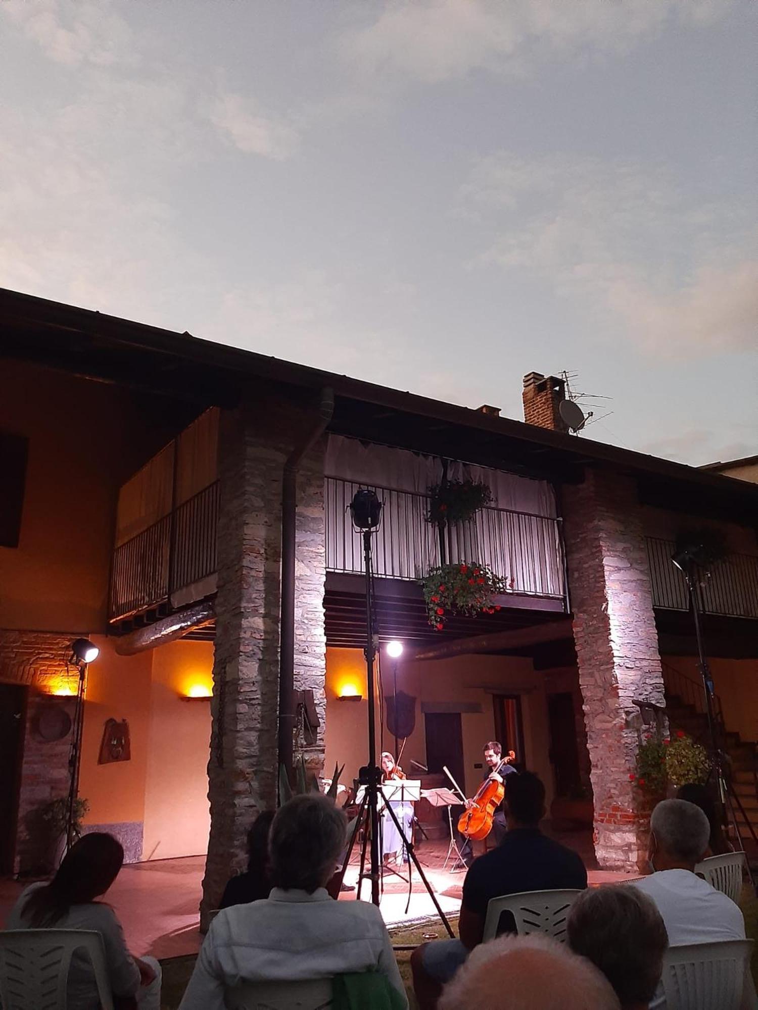 B&B Al Castello Casale Litta Exteriör bild