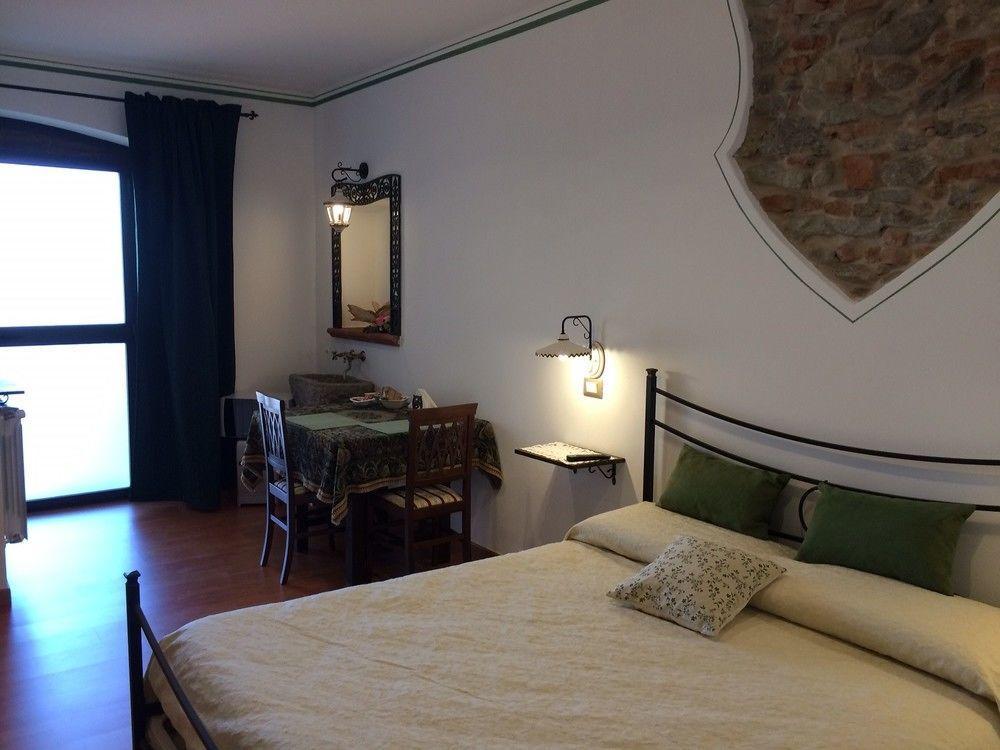 B&B Al Castello Casale Litta Exteriör bild